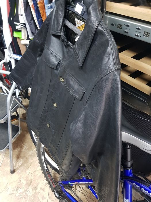 Мъжко палт чиста кожа