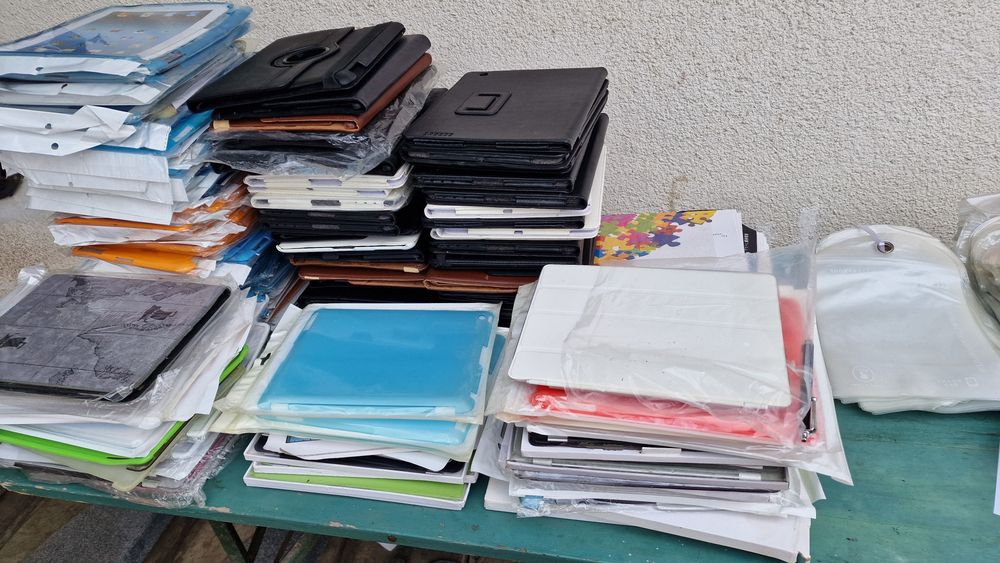 Husa si folie de protectie tablete  ipad3,ipad3