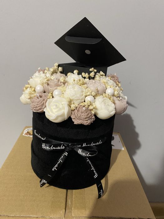 Ароматни букети от соеви свещи