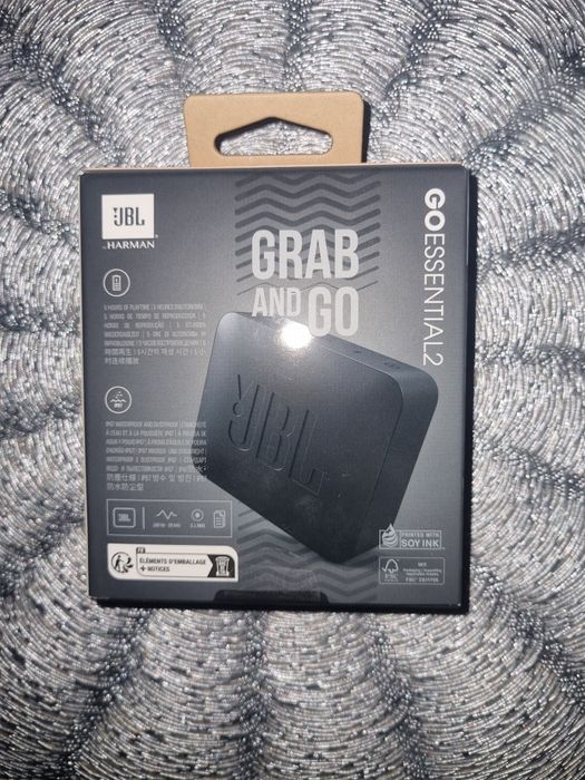 Jbl go essential
