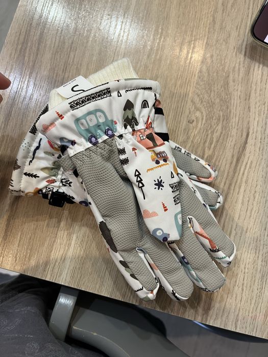 Зимние перчатки для мальчика