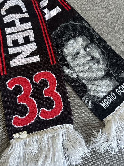 Fular Mario Gómez - Bayern Munich