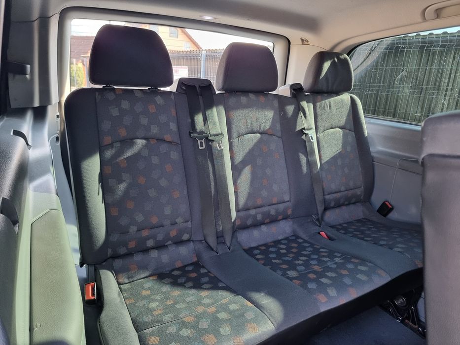 Mercedes-Benz Vito 111 CDI | 2006 | 2.2 CDI | 9 LOCURI | 287.000 KM