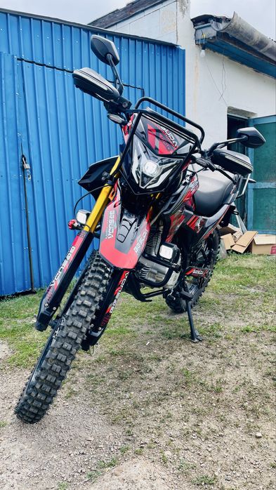 Мотоцикл 250 куб