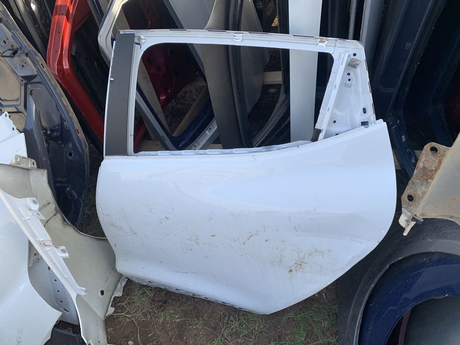 Usa spate stanga Renault Clio 4