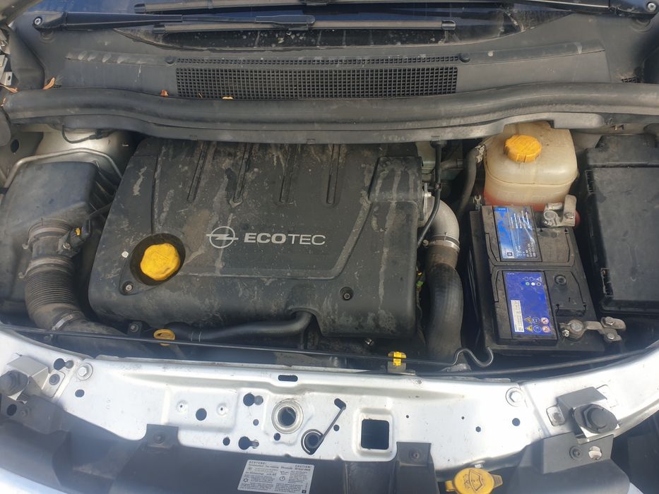 Опел Зафира 1.9 cdti на части