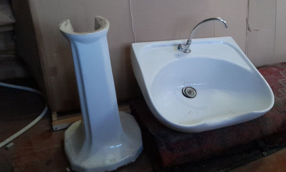 Salon jihozlari sotiladi arzon narhda!!!