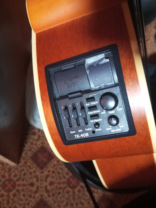 ЕлектроАкустична Бас Китара Такамини Джъмбо