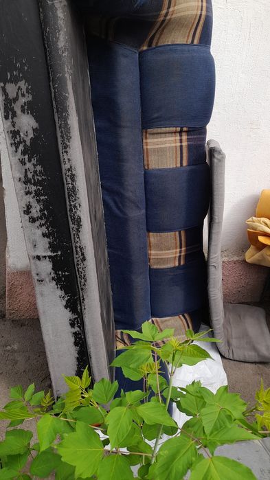 Отдам диван бесплатно