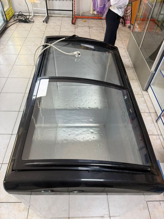 Продается морозильный холодильник