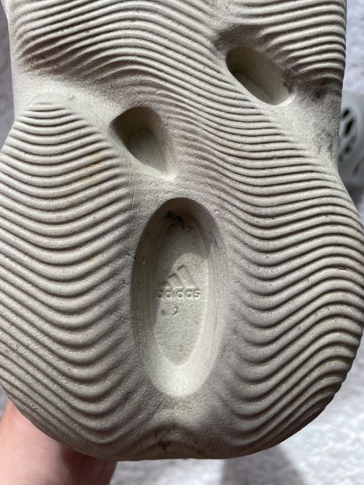 Yeezy foam runner stone salt