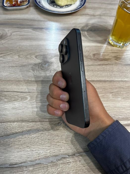 Iphone 16pro 256 гегабаит 91 % аккум