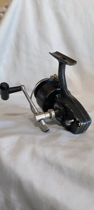 Стара много рядка колекционерска макара Ryobi 166