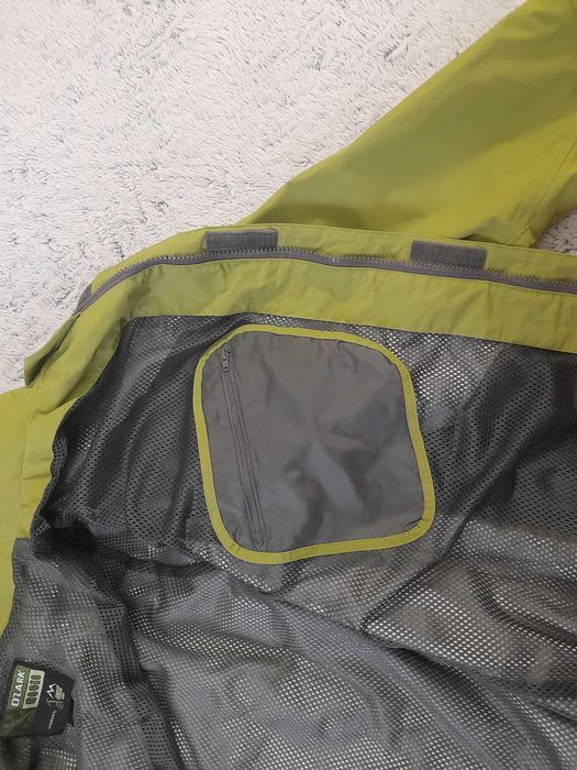 Продаётся куртка мужская размер 54-56новая