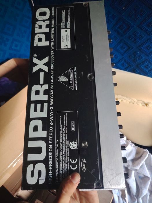 кроссовера Behringer SUPER-X PRO CX3400