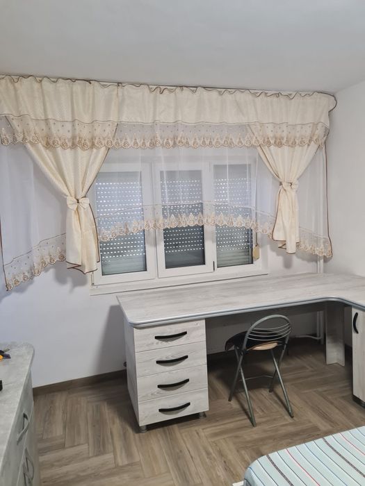 Dau in chirie apartament 1 camera zona Nufarul Lotus