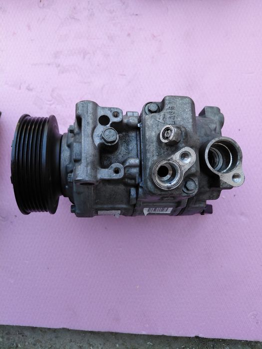 Compresoare climă ac Audi a4 a5 2,0 diesel cod 8k0 260 805L   500 LEI
