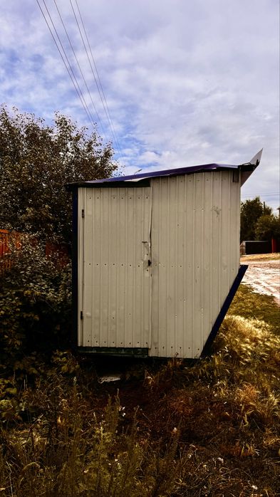 Продаётся железный киоск