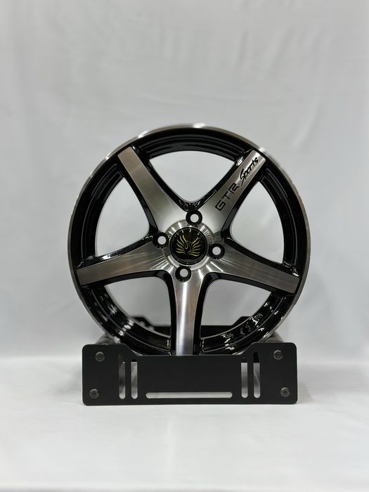 Комплект Диск R15 4x100