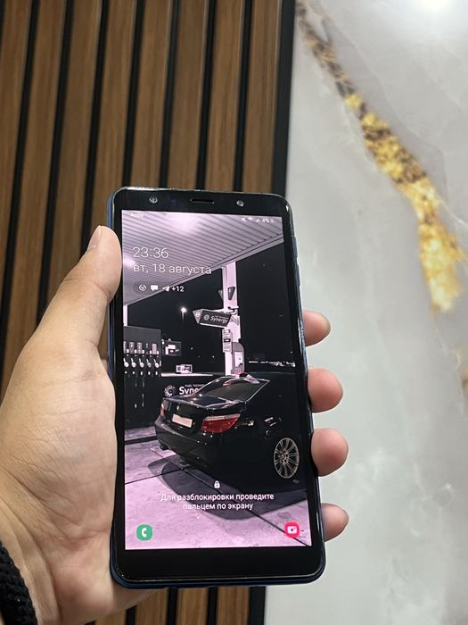 Продам Samsung A750 A7 2018
