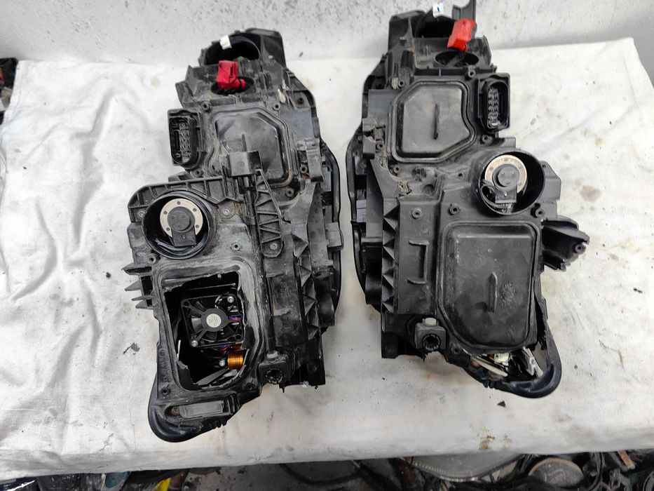 Оригинални  фарове  Vw Passat B8 Full Led