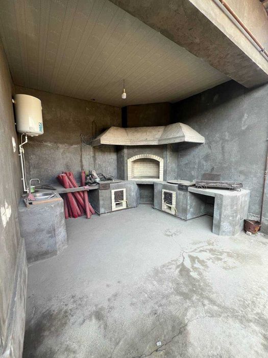Просторный коттедж 217 м² на участке 400 м²