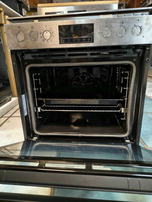 Фурна с плот за вграждане Elektra bregenz A+++