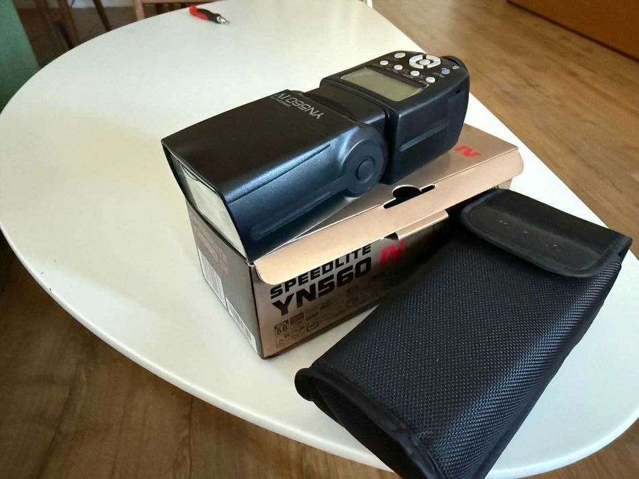 Nikkon D3400 + Nikkor 18-55 Китов обектив