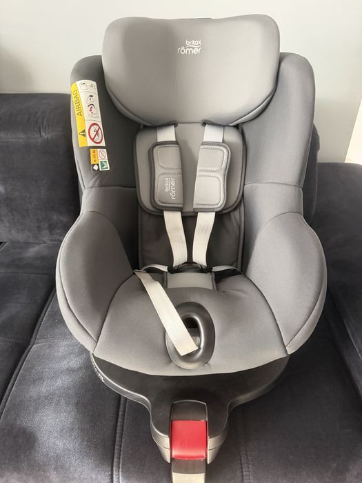 Столче за кола Britax Romer Dualfix M i-size 61-105 см