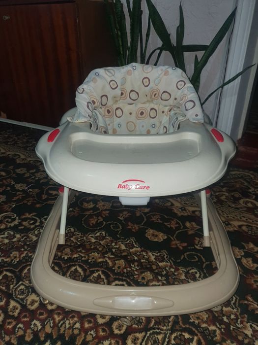 Ходунки в хорошем состоянии за 300 мын сум