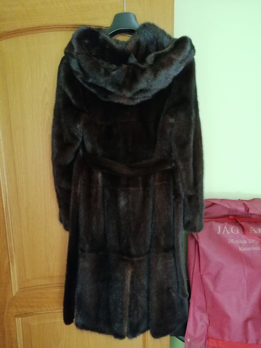 Женская, верхняя одежда.