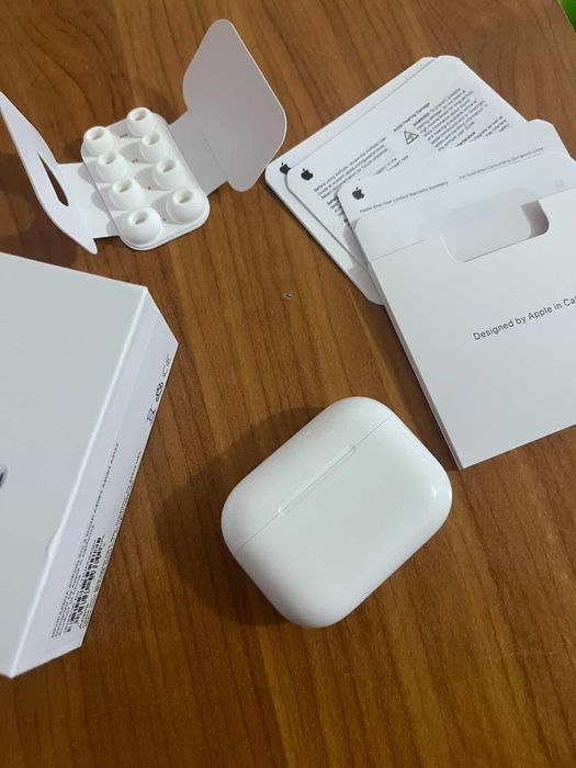 AirPods Pro 3 (sunt 1/1)