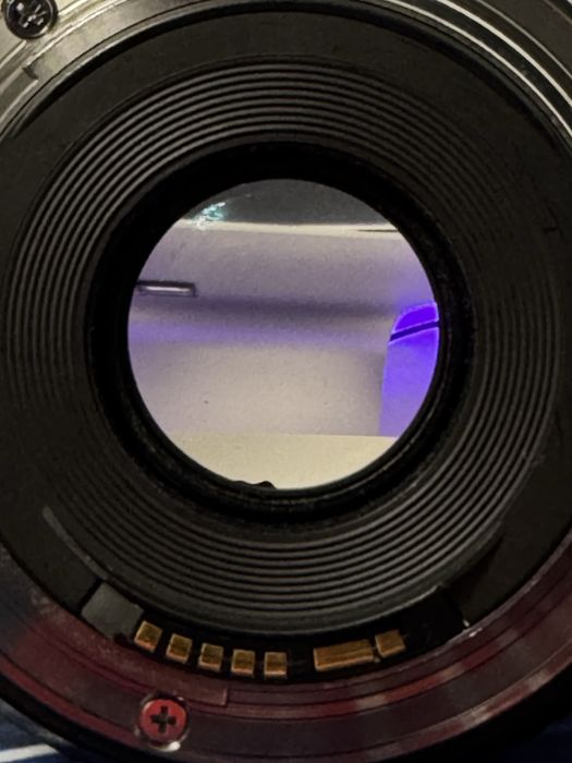 Canon EF 35mm f2.0 USM IS