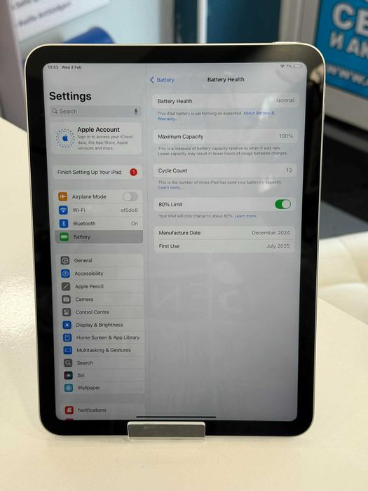 Като нов таблет Apple iPad 11 A16 256 GB Silver + оставаща гаранция