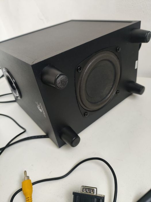 Boxe Logitech z323