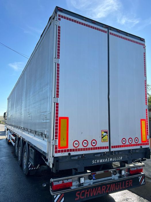 Semiremorca Schwarzmuller -> obloane + prelata