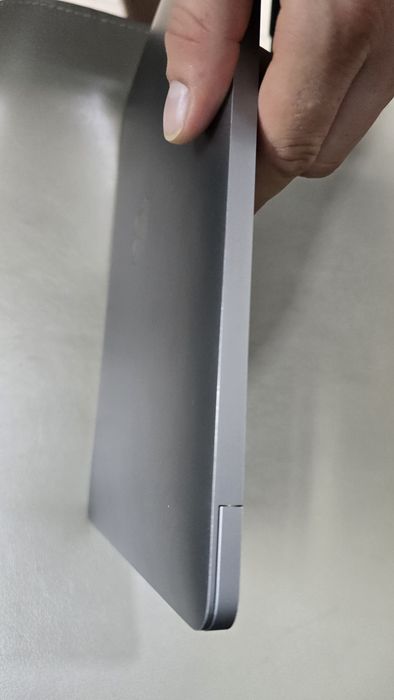 Macbook Air 13 M1 512Gb SSD, 8Gb RAM  Space Gray