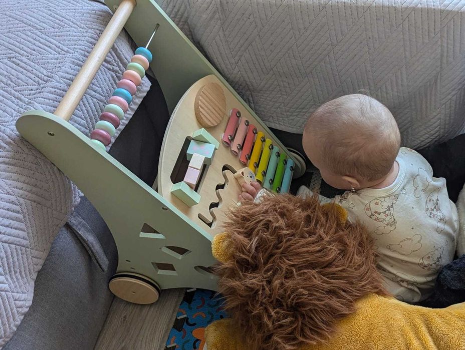 Antemergaror din lemn