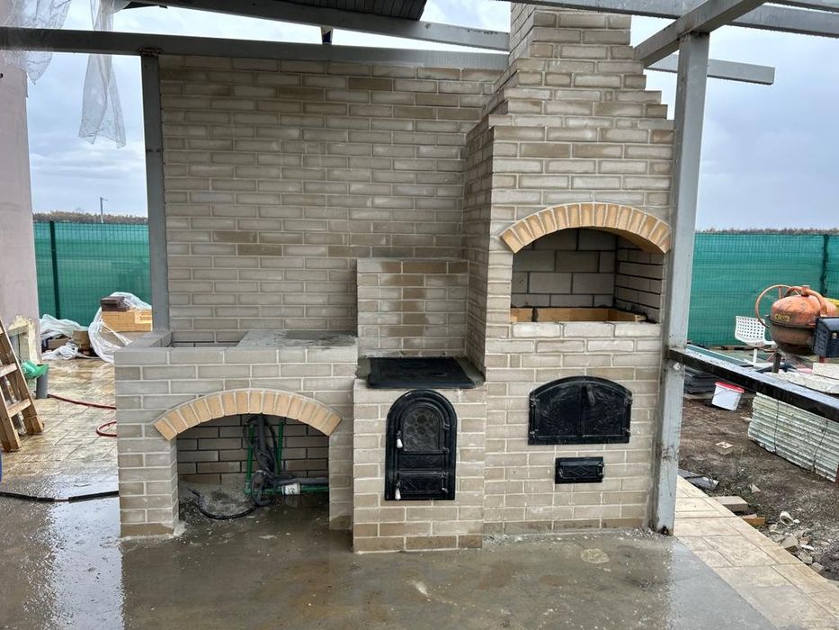 Grătar din cărămidă aparentă