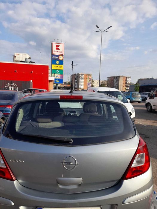 Opel Corsa D an 2010 Euro 5 motor 1.4 benzina unic proprietar ITP valabil 1 an stare foarte buna