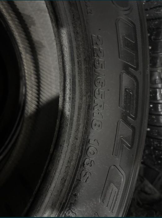 Шины 4шт комплект 225 на  65 на 18