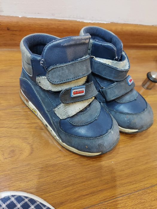 Обувь 22-24р все за 10000тг