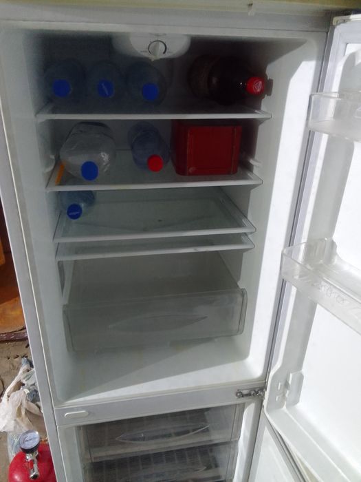 Продам холодильник LG, б/у.