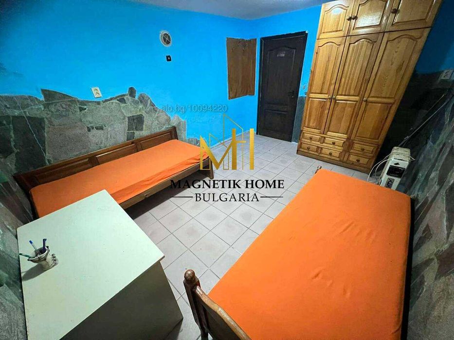 Дава се под наем Многостаен апартамент в Бургас, Център - 100 кв.м за 280.5 € - Снимка #9