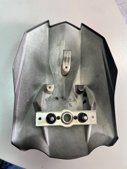 Капак за задна седалка за Kawasaki Z1000 / Z1000SX