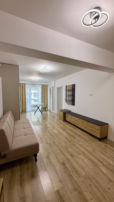 Studio de inchiriat 42 + 6mp terasa / Direct proprietar!