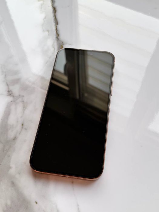 Iphone 16 pro max desert titanium