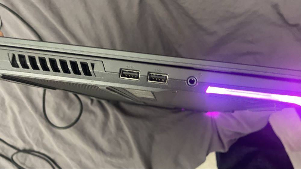 Asus ROG Strix G513IC игровой ноутбук