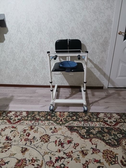 Коляска для инвалидов