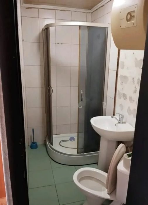 Продается ком Вернадского 21